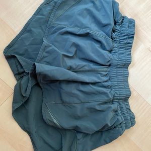Hotty hot shorts 2.5 in inseam green
